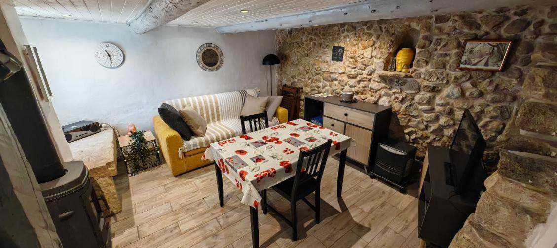 Le Cabanon De Vally Caromb Dış mekan fotoğraf